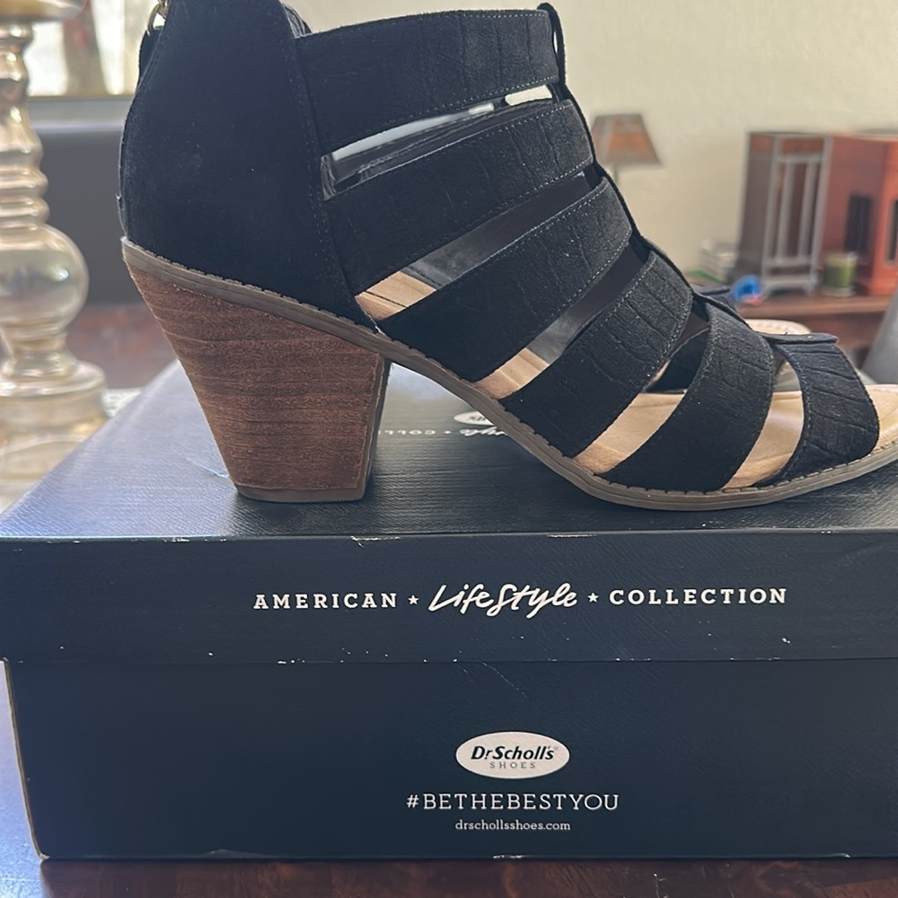 Dr. Scholl's Women's Black Strappy Sandals size 10. Gladiator style. 3.25" heel - Picture 3 of 7